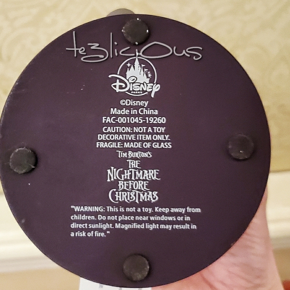 DISNEY PARKS NIGHTMARE BEFORE CHRISTMAS SNOWGLOBE - Picture 6 of 6